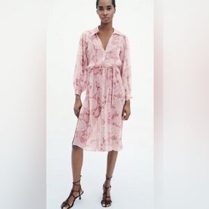 Zara Floral Sheer Soft Pink print Dress in size medium
